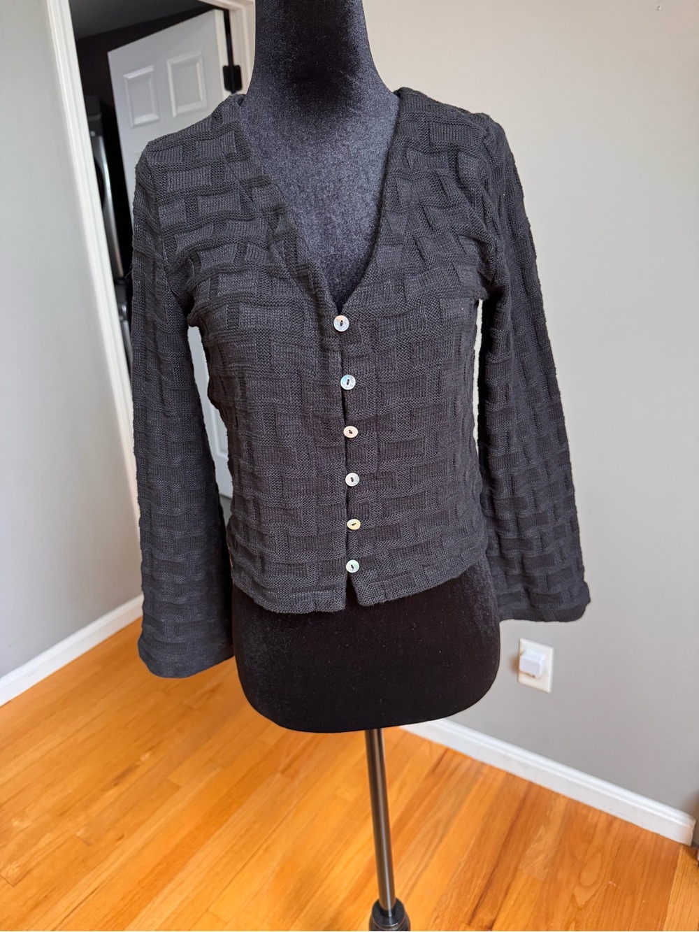 Madewell Black Textured V-Neck Button Cardigan